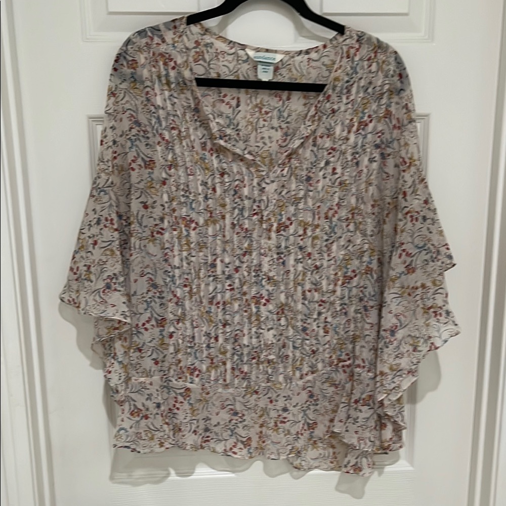 Sundance Boutique Floral Poncho Top M